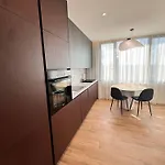 The Golden Luxury Downtown Apartamento Tirana