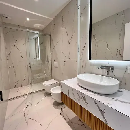 Διαμέρισμα The Golden Luxury Downtown *
