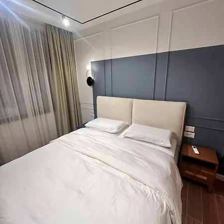 The Golden Luxury Downtown アパート *